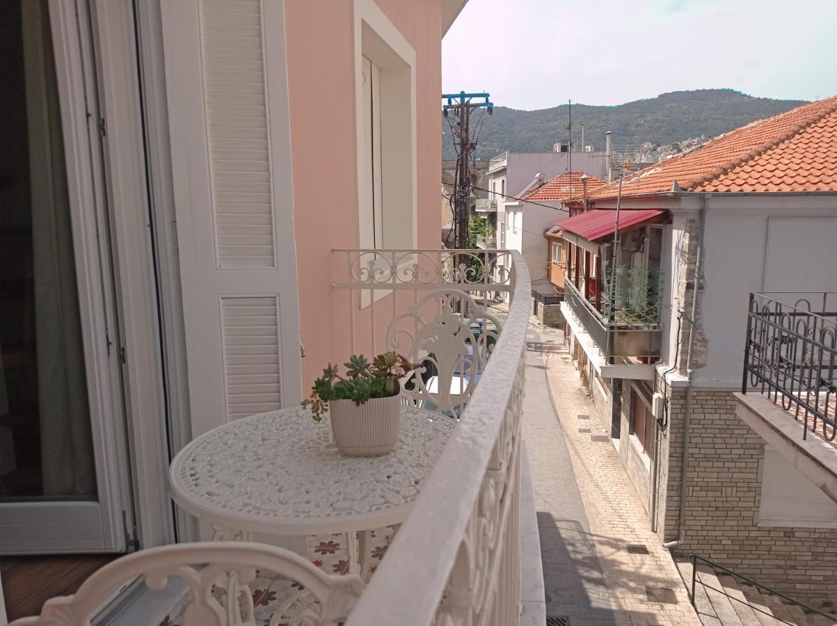 Ferienwohnung 1930 Townhouse Kavala Exterior foto